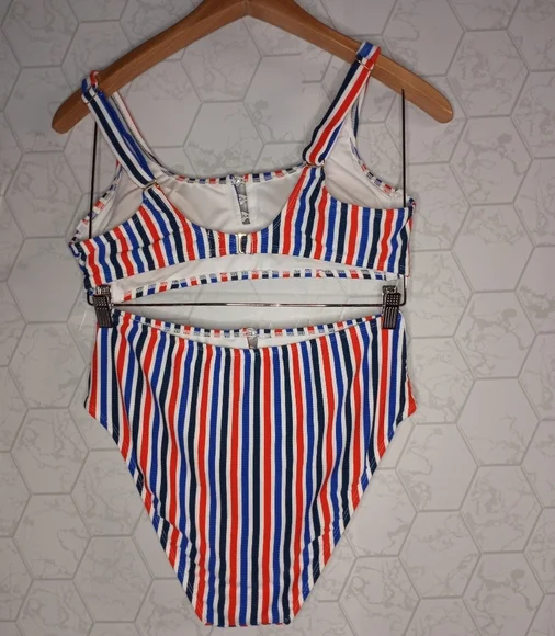 Xhilaration Juniors' Ribbed Bralette Bikini set - Picture 9 of 13